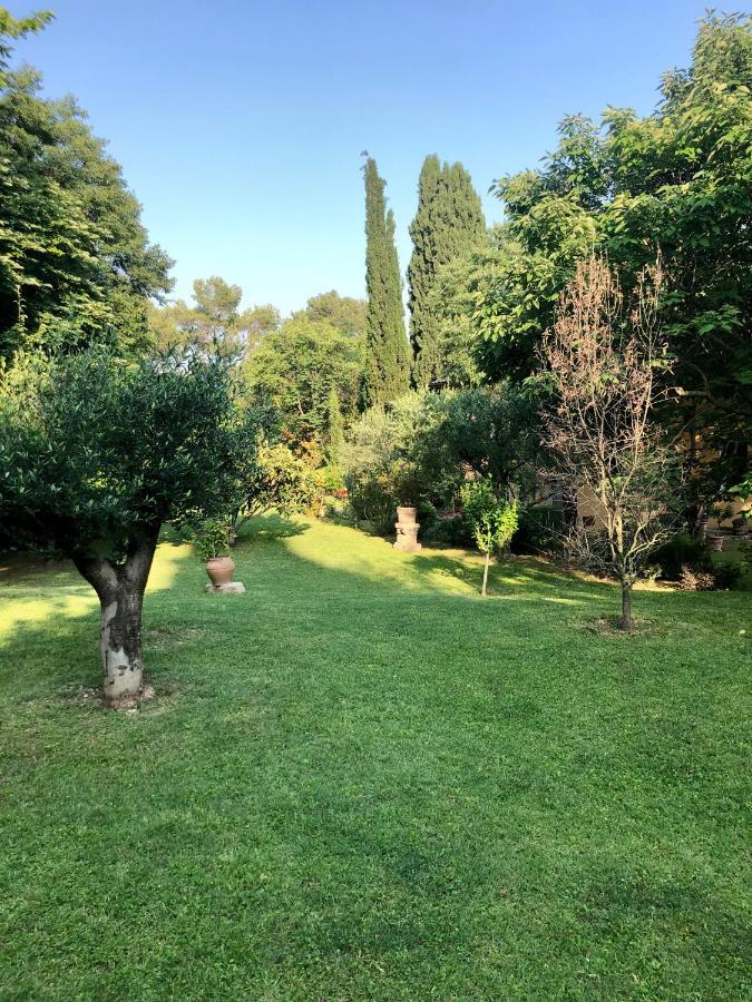 آيكس أومبروفينس B&B Villa Roumanille المظهر الخارجي الصورة