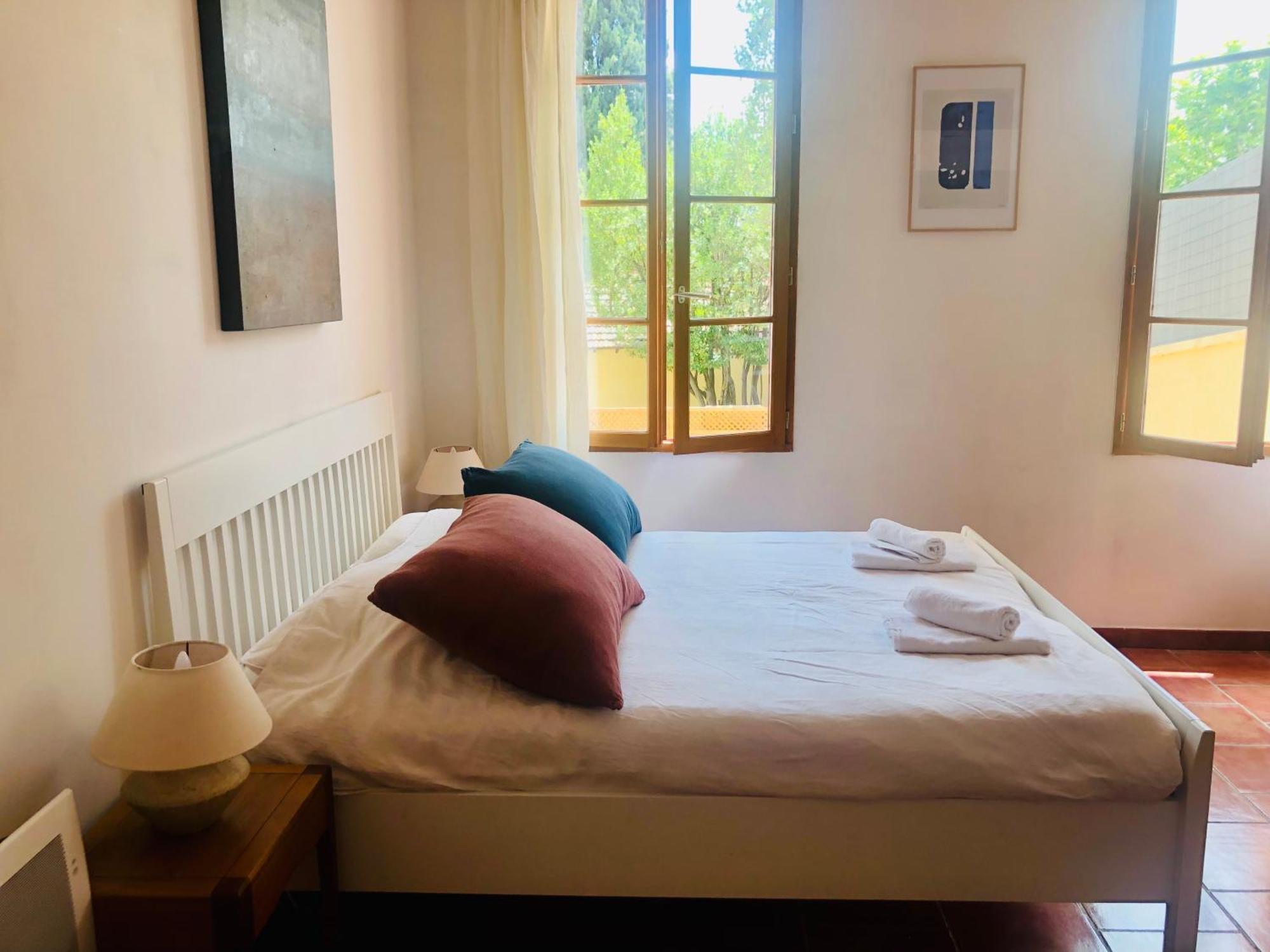 آيكس أومبروفينس B&B Villa Roumanille الغرفة الصورة